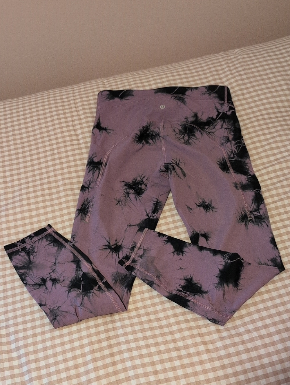 NWOT Lululemon Tie Dye Leggings Size 8